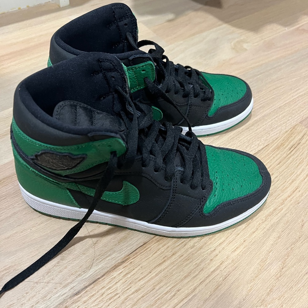 Air Jordan 1 Retro High OG GS Pine Green